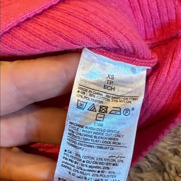 Old Navy Vibrant Pink Cowl Neck Sweater - Picture 6 of 6